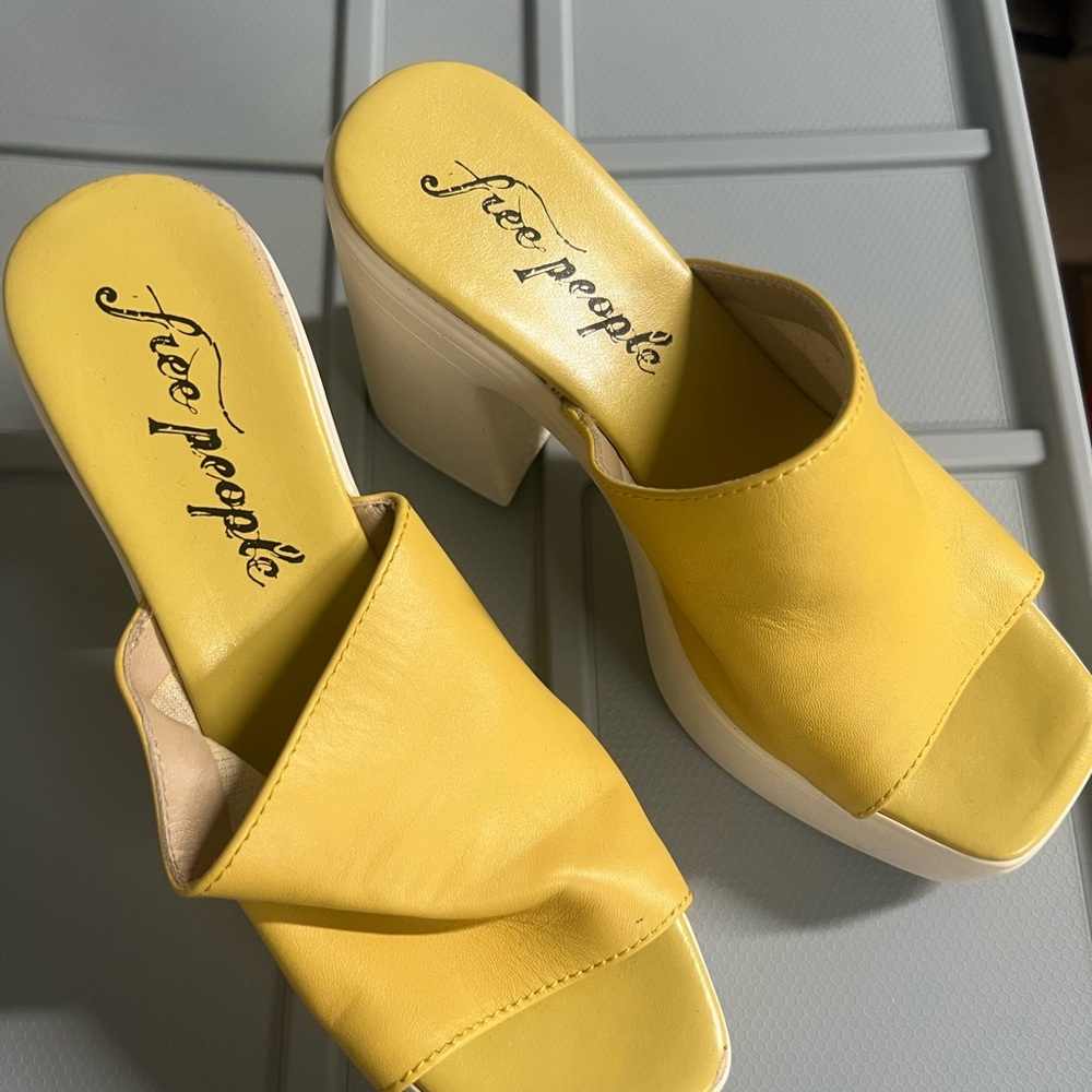 Free People Zoe Platform - Picture 3 of 5
